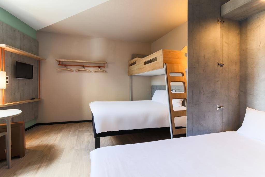 Hotel Ibis Budget Centre 2*