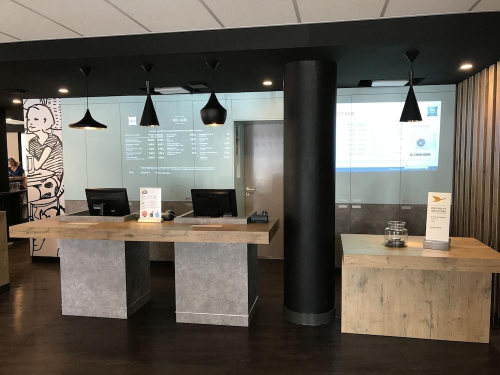 Hotel Ibis Budget Centre 2*